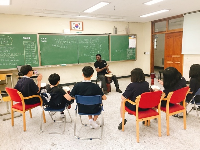▲ 안산-원일중, 음악으로 즐거운 우리, 젬베 음악 교실