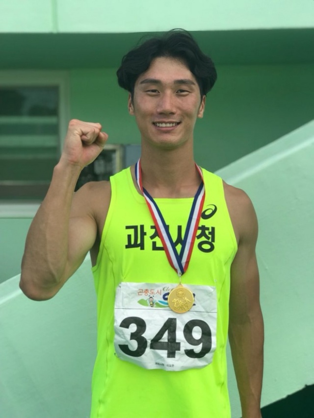 ▲ 제22회 전국실업육상선수권대회 남자 200m에서 3년만에 우승한 이요한.과천시청 제공