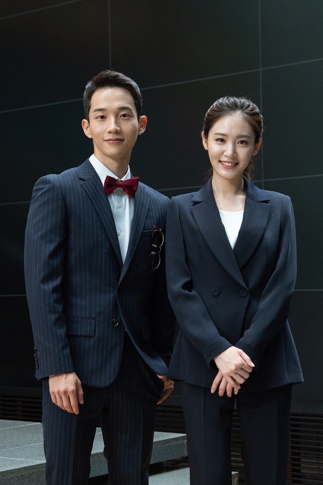 ▲ '섹션TV 연예통신' 신입 아나운서 김정현·이영은. MBC