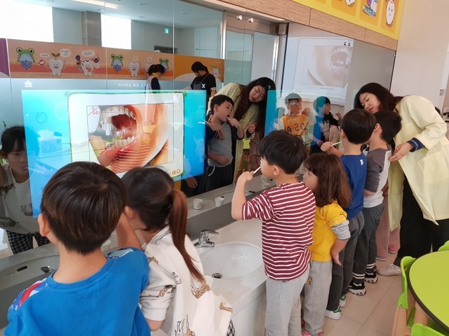 ▲ 광주시 구강보건센터, 방학 맞아 예방진료와 다채로운 교육 프로그램 진행 (1)