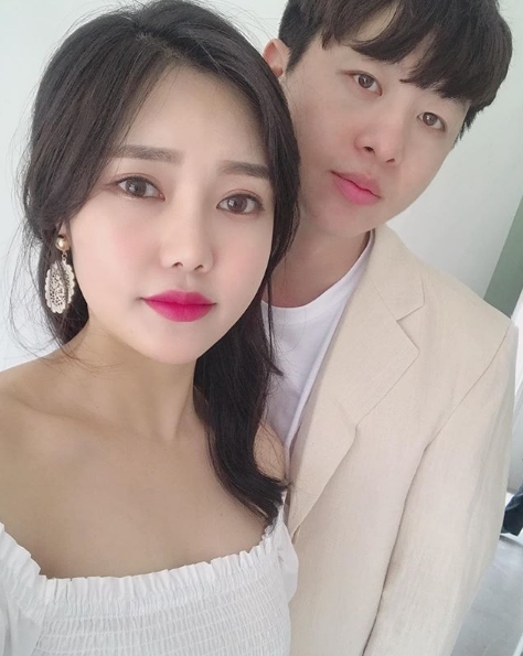 ▲ 개그맨 유상무 작사가 김연지. 유상무 인스타그램