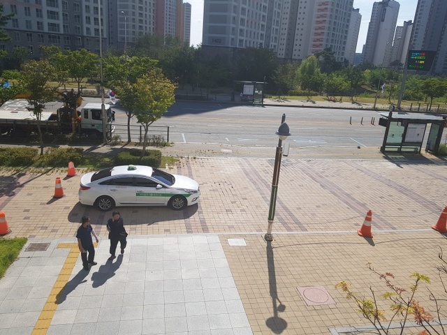 ▲ 호매실 점자블럭