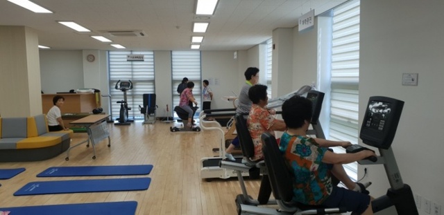 ▲ 광주시보건소, 건강한 노년을 위한 어르신 장애 예방 운동교실 운영