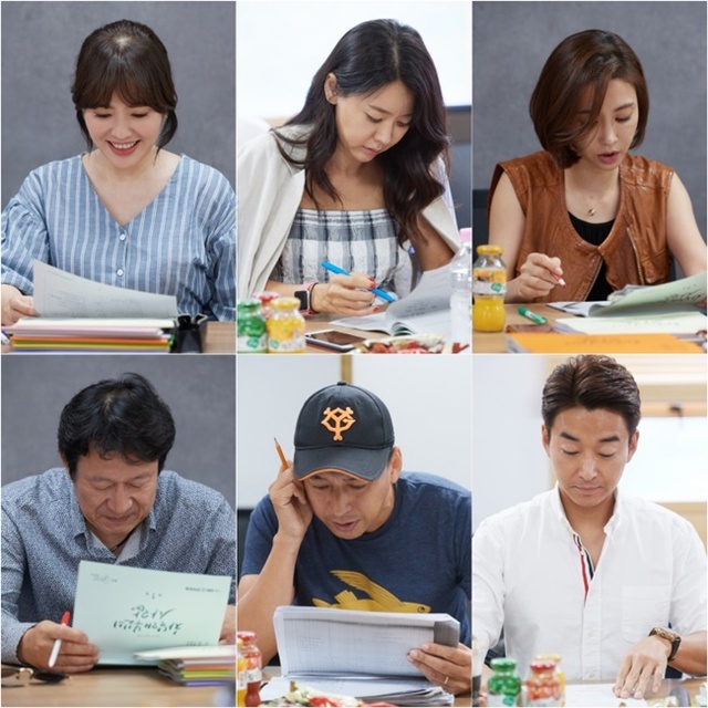 ▲ '차달래 부인의 사랑' 첫 대본리딩 현장. KBS