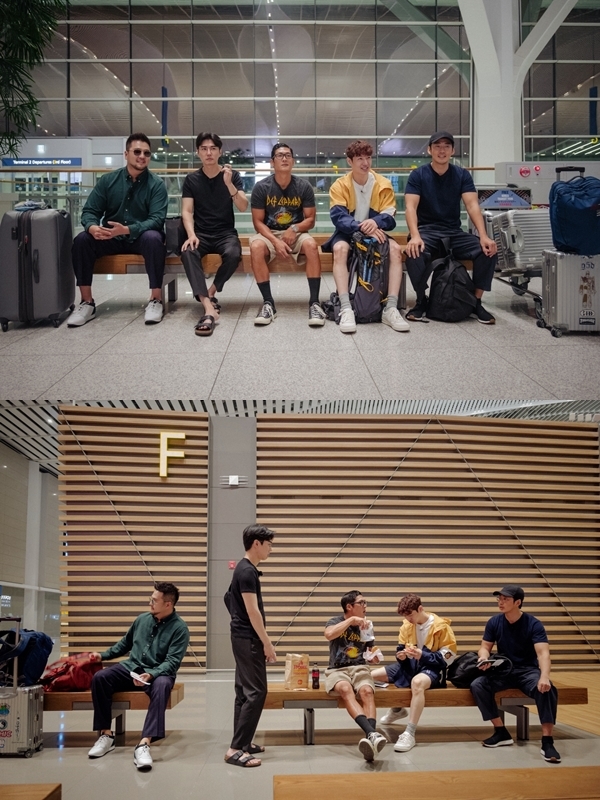 ▲ 그룹 god가 데뷔 20주년을 맞아 JTBC '같이 걸을까'에 스페인 산티아고 출국 현장이 포착됐다. JTBC