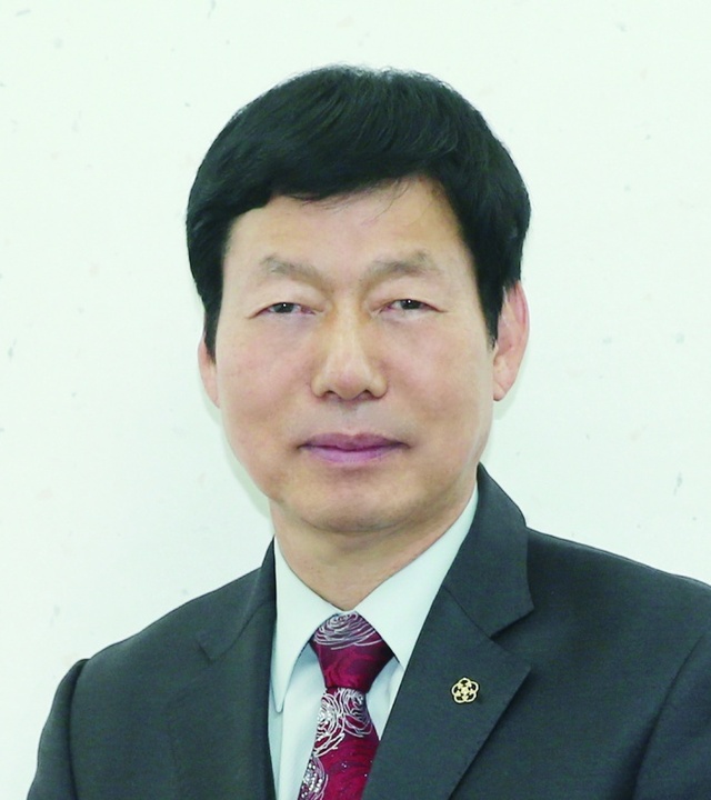 ▲ 화성문화원 고정석원장님 사진