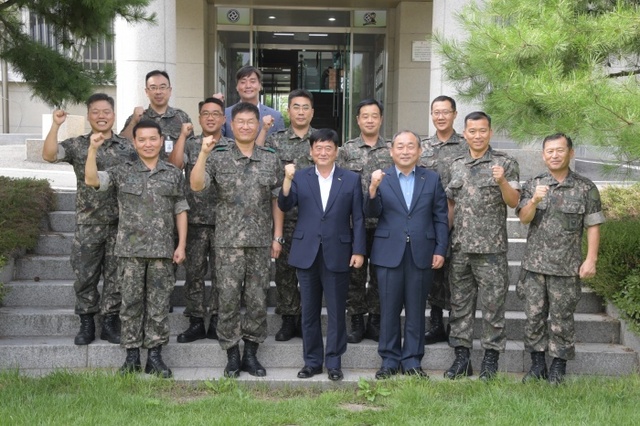 ▲ 동두천시장 28사단 방문1
