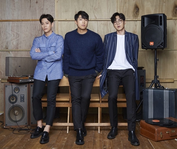 ▲ 그룹 SG워너비. 스톤뮤직엔터테인먼트