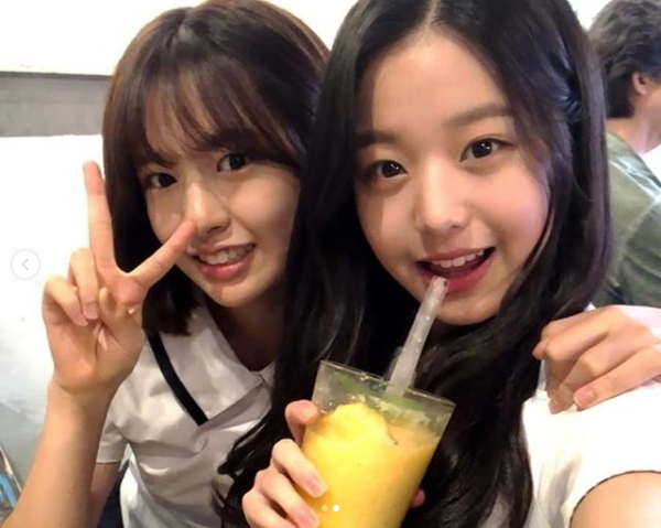 ▲ 아이즈원 안유진 장원영. 스타쉽엔터테인먼트 공식 SNS