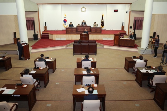 ▲ 군포시의회 8대 개원 이후 첫 정례회, 행정사무감사에 조례안ㆍ추경심사 처리