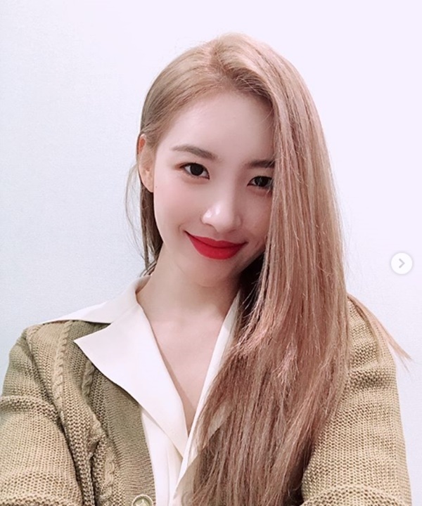 ▲ 선미가 KBS 2TV '뮤직뱅크' 사전 녹화 중 건강 이상을 느끼고 병원을 찾았다. 선미 인스타그램