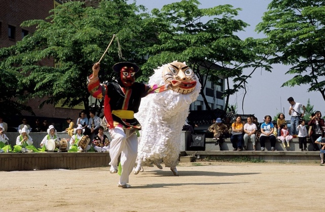 ▲ 은율탈춤