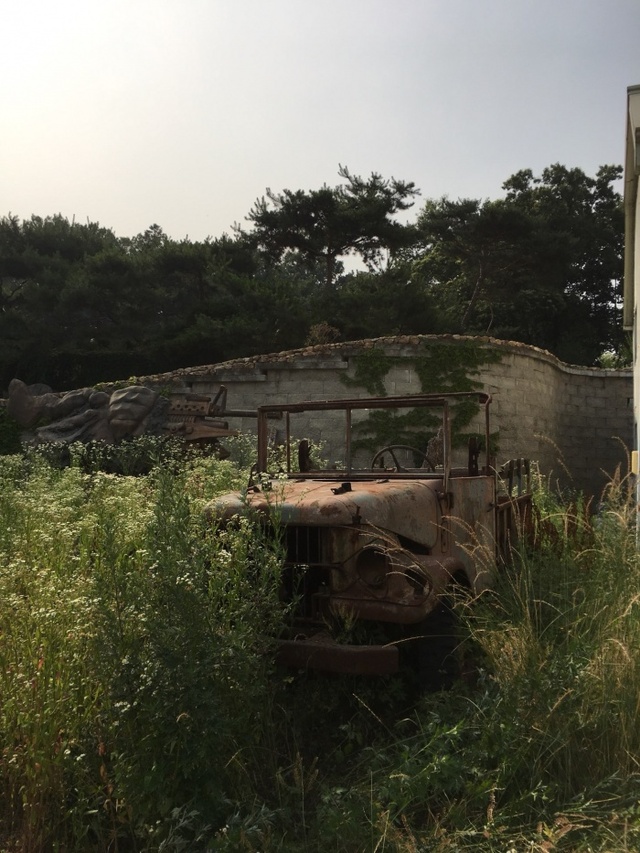 ▲ 경기 아카이브 지금_대표작품 3_김광우, 자연+인간(우리의 미래1), 2018, 오브제