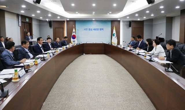 ▲ 평택시, 도의원과 조찬간담회 개최
