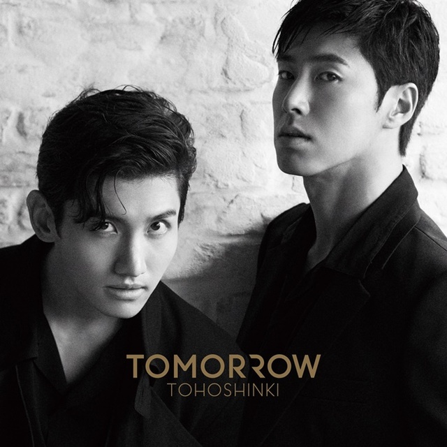 ▲ 동방신기 일본 새 앨범 'TOMORROW' 커버 이미지. SM엔터테인먼트