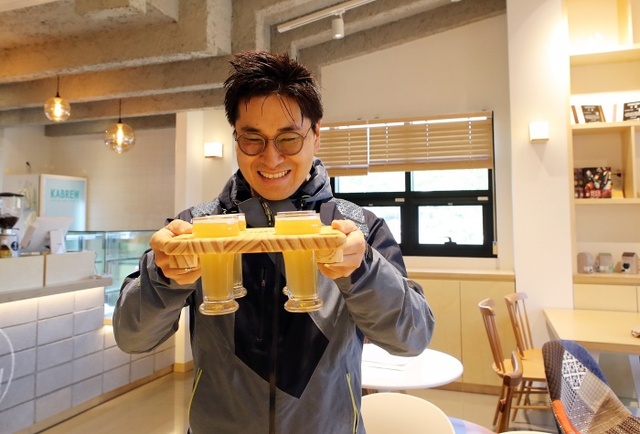 ▲ 가평군과 (주)카브루가 공동으로 가평쌀함량을 20%높인 쌀맥주를 개발했다.