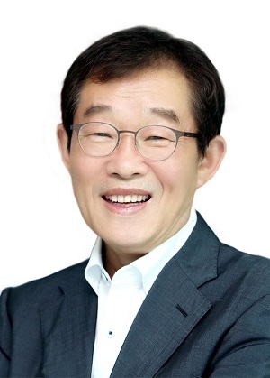 ▲ 이용득
