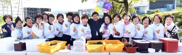 ▲ 광주시, 제18회 광주시민의 날 행사,제1회 자연채 행복 밥상 문화축제 (1)