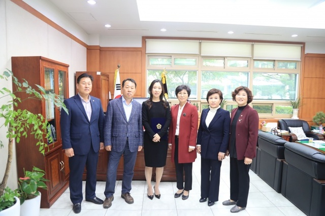 ▲ 의왕시의회_법률고문_위촉[1]