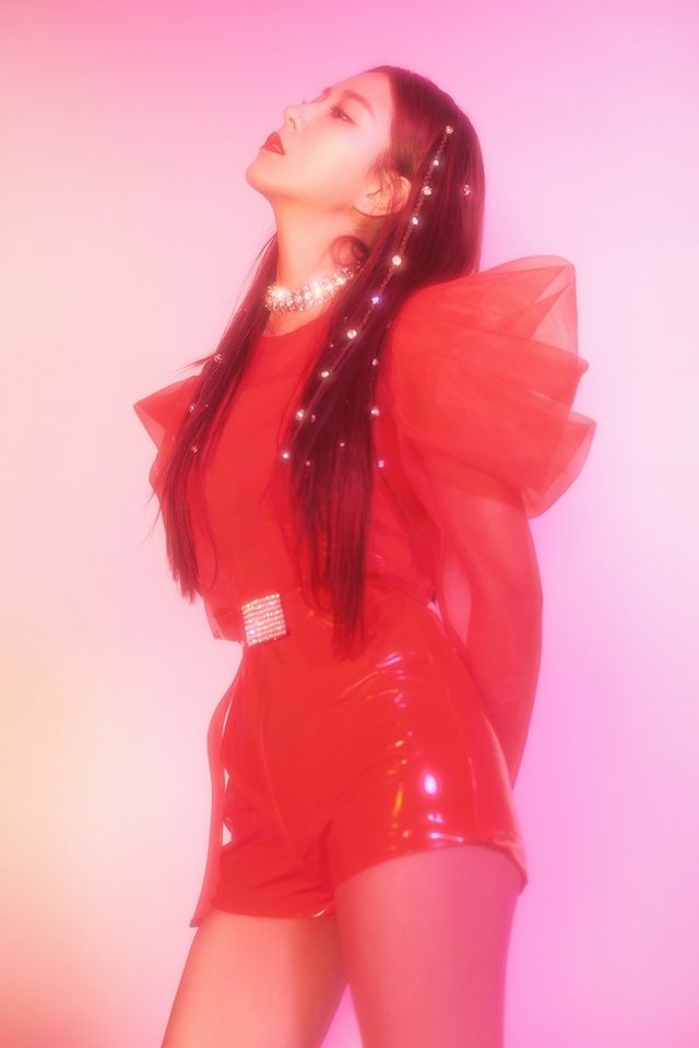 ▲ 보아 정규 9집 'WOMAN' 티저 이미지. SM엔터테인먼트