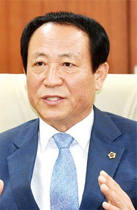 ▲ 경기도의회 안전행정위원회 임창열 부위원장