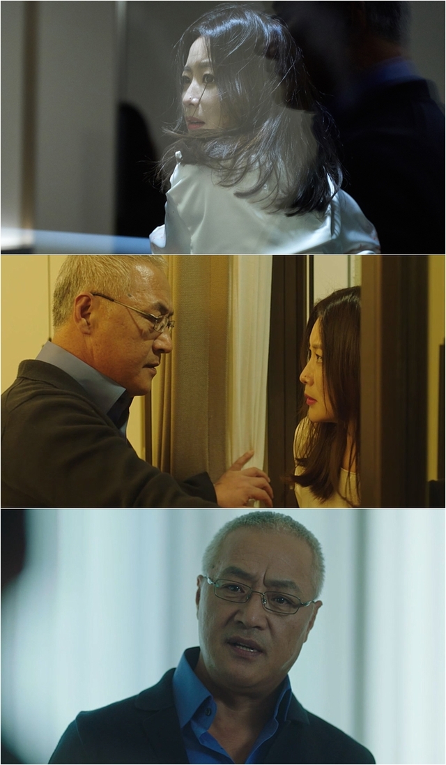 ▲ '나인룸' 김희선이 이경영과 맞닥뜨리는 일촉즉발의 상황에 처한 모습이 포착돼 긴장감을 형성한다. tvN