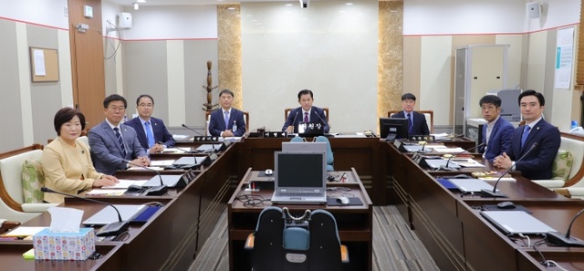 ▲ 181022 평택(의회) 평택시의회, 통복천 수질개선 대책 특위 구성