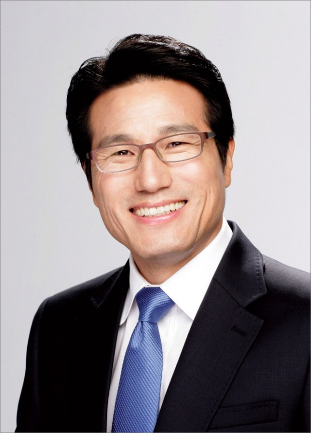 ▲ 바른미래당 정병국 국회의원(여주 양평)2 프로필 사진