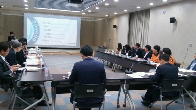 ▲ 화성시, 자살 예방 위한 지역사회 네트워크 활성화…생명존중위원회 개최