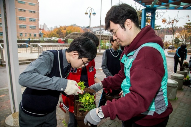▲ 초록우산 어린이재단 에코가드닝