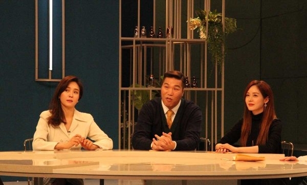 핑클 멤버 성유리와 옥주현이 '야간개장'에서 만난다. SBS Plus