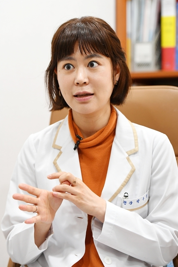 ▲뉴케이의원 박주영 원장은 안면홍조는 치료시기를 잘 지키면 좋은 효과를 볼 수 있다고 강조했다. 사진/조태형 기자