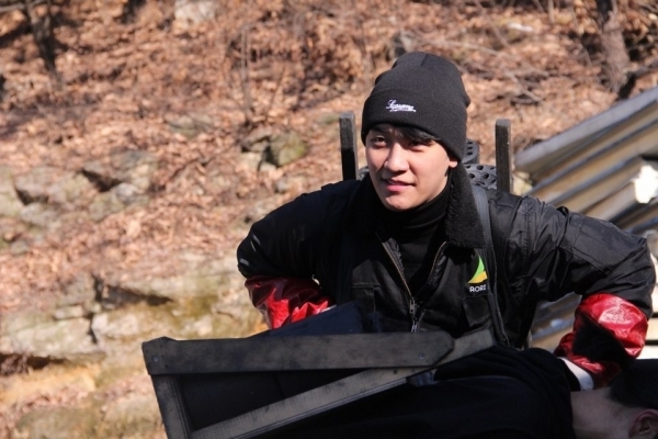 빅뱅 승리. YG엔터테인먼트