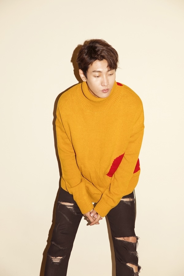 가수 숀(SHAUN)의 '웨이 백 홈(Way Back Home)'이 1억 스트리밍을 달성했다. DCTOM엔터테인먼트