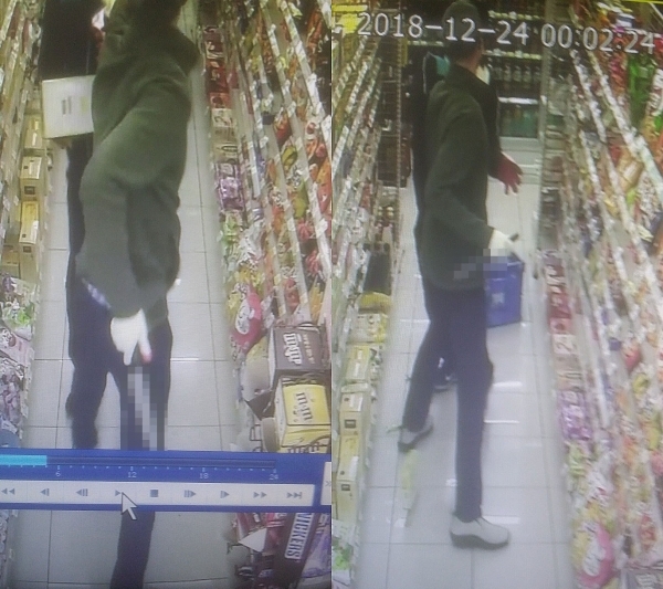 편의점에서 발생한 식칼 위협 사건 CCTV 영상 속 장면. 온라인 커뮤니티