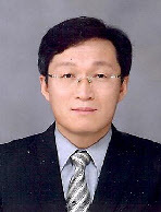 24일 중부지방국세청장에 임명된 유재철 법인납세국장. 국세청 제공