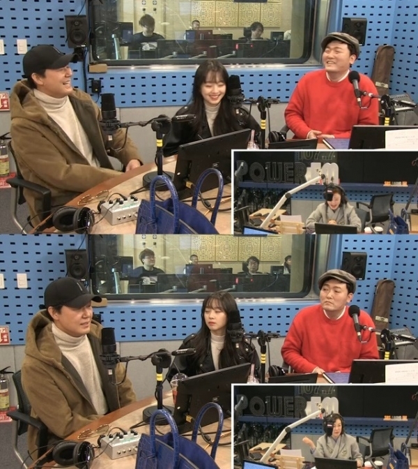 '최파타'에 출연한 박성웅이 영화 '내안의 그놈' 공약을 내걸었다. 보이는 라디오 캡처