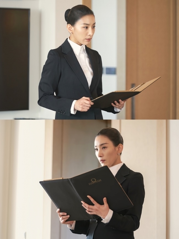 'SKY캐슬'에서 입시 코디네이터 김주영으로 열연 중인 배우 김서형. JTBC