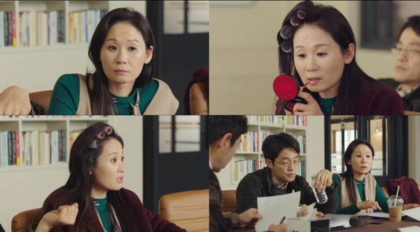 '로맨스는 별책부록'에 출연 중인 배우 김선영. tvN