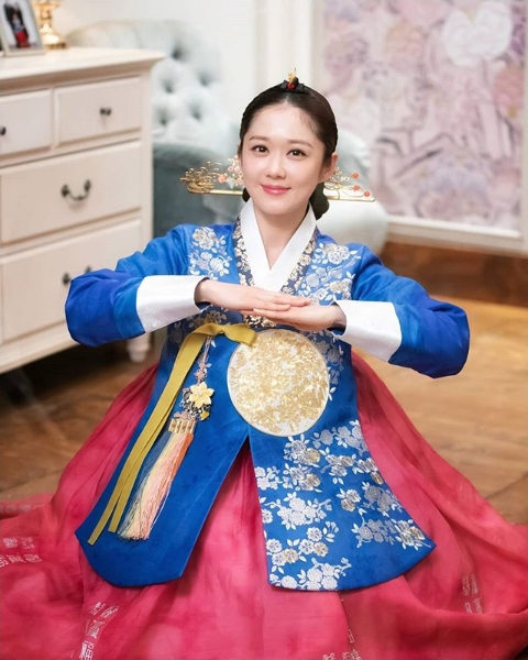 배우 장나라가 새해 인사를 전했다. 장나라 인스타그램