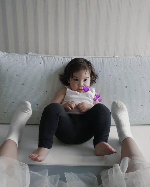 축구선수 박주호의 아내 안나가 아들 건후의 상태를 공개했다. 안나 인스타그램