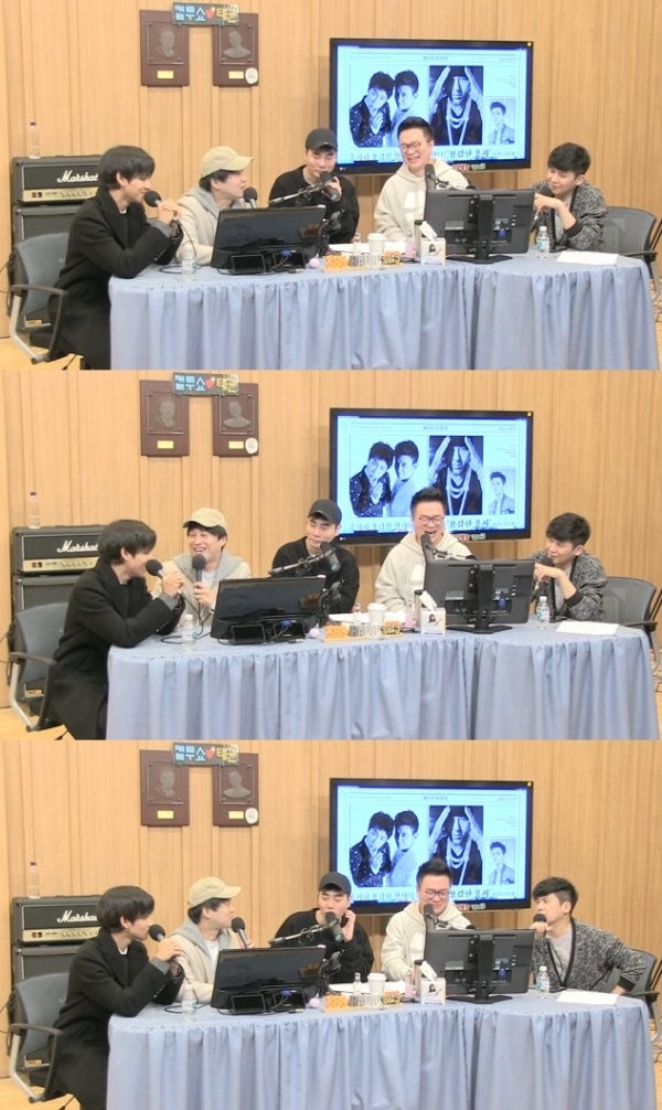'컬투쇼' 사무엘이 용감한 홍차와의 에피소드를 밝혔다. 보이는 라디오 캡처