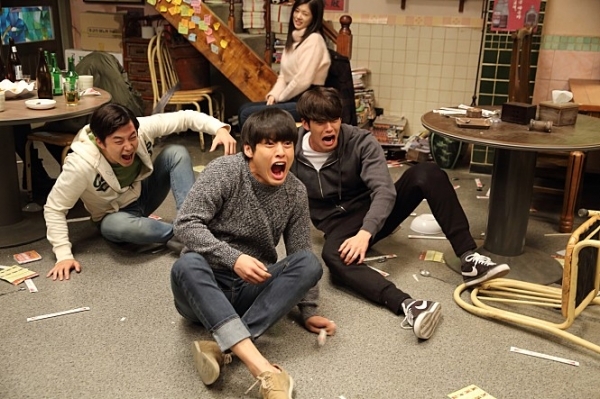 영화 '스물' 스틸컷