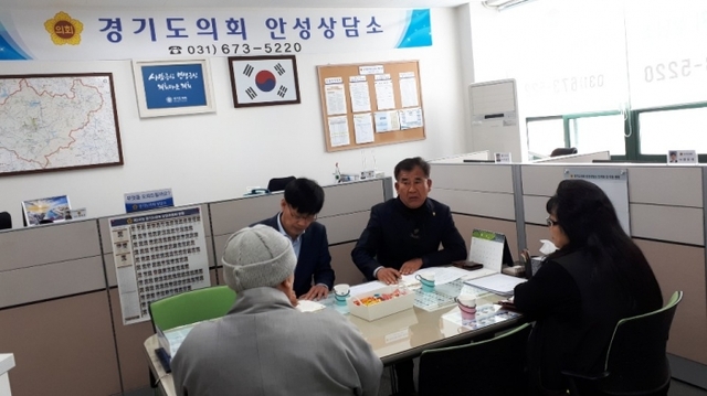 ▲ 190305 양운석 백승기, 실버여성경찰봉사단 실버생활안전보안관 면담 (2)