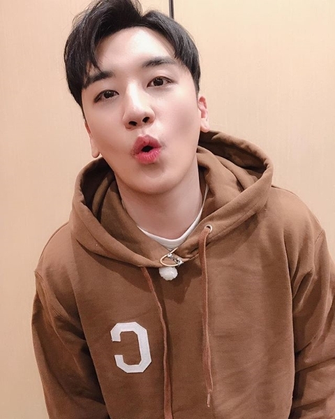빅뱅 승리. 승리 인스타그램