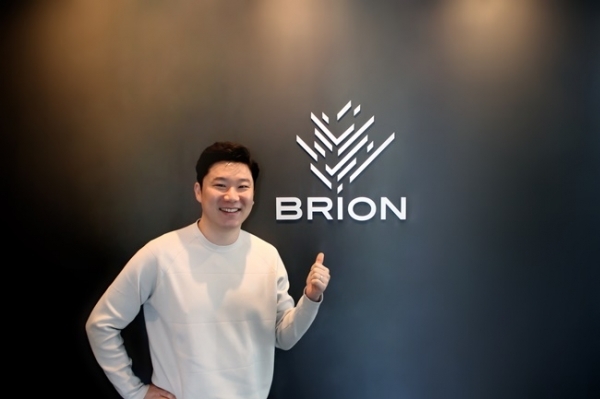 스포츠 비즈니스 그룹 브리온컴퍼니와 계약한 사격 황제 진종오. 브리온컴퍼니
