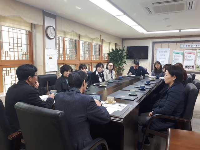 ▲ 190313_가평교육지원청 사진자료(가평교육지원청 학생상담자원봉사 위촉식 및 간담회 개최)