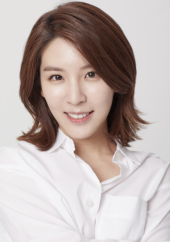 배우 함연지. 젠스타즈