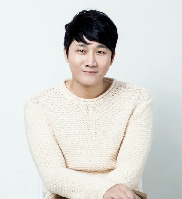 개그맨 이용진 프로필. A9미디어