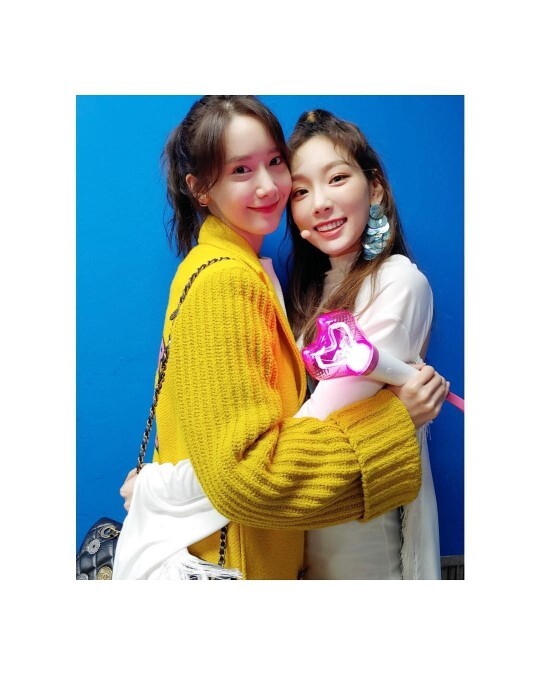 그룹 소녀시대 윤아와 태연. 윤아 인스타그램